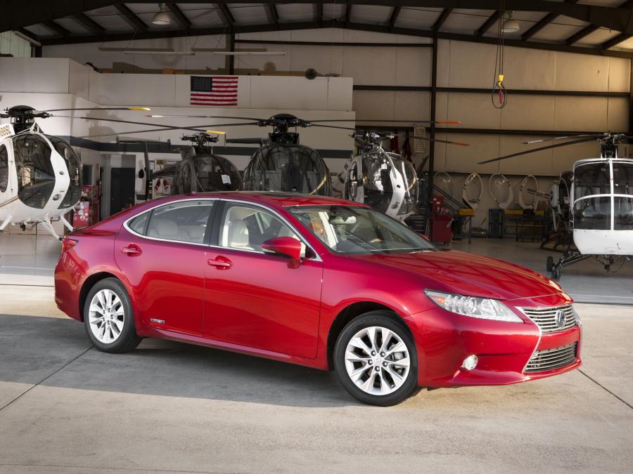  Lexus ES300h 2012 года  (фото 34 из 44)